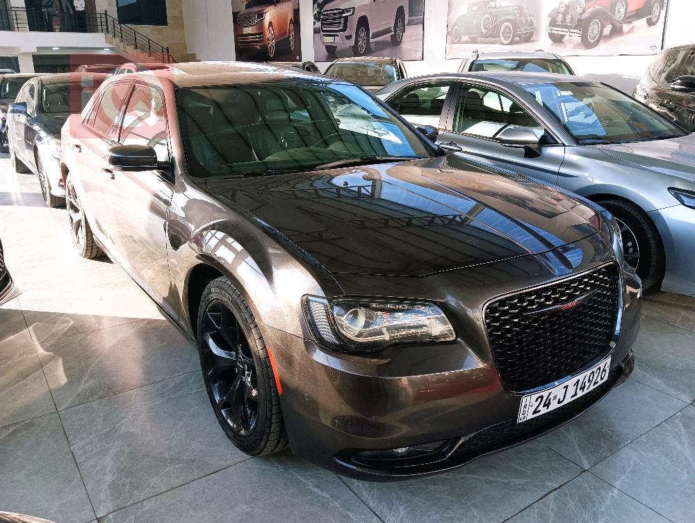 كرايسلر 300